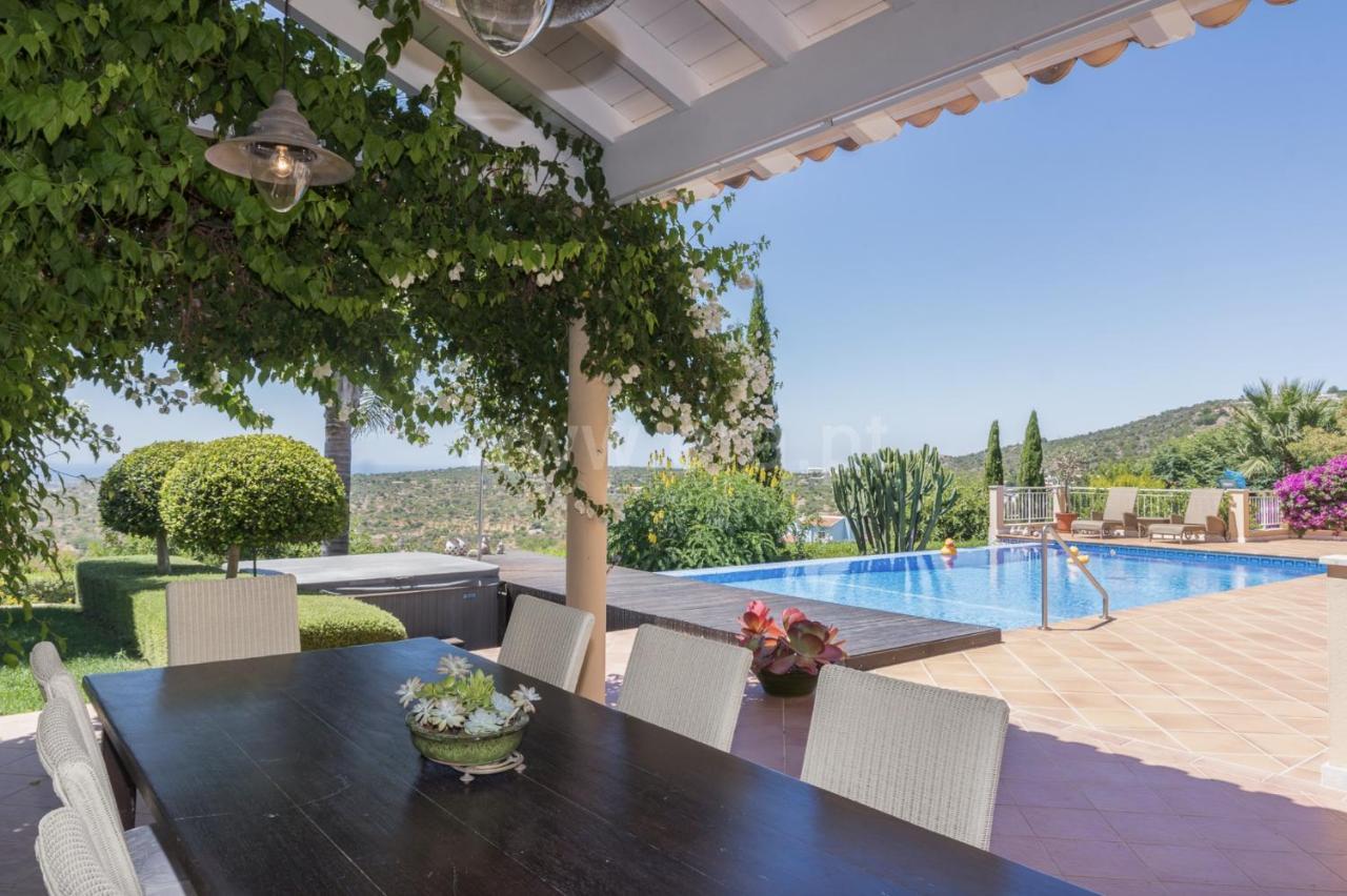 Casa Mocho Branco Bed & Breakfast Loule Exterior photo
