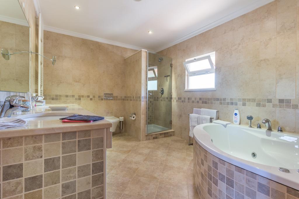 Casa Mocho Branco Bed & Breakfast Loule Room photo